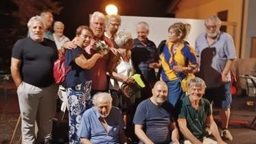 Nel parco 25 Aprile alla Rocca, la terza edizione del Musichiere organizzata dalla ProLoco Rocca Malaspina ha visto trionfare gli “Occhioni & Magrini” del festival canoro fornese. La serata di divertimento ha promosso la collaborazione tra Forno e la Rocca, con la partecipazione di attori e un'atmosfera di spensieratezza. La rassegna prosegue con un focus sui monti sacri apuani tenuto da Mario Pegollo, stimato illustratore e autore.