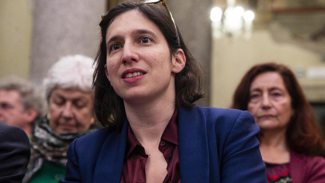 Elly Schlein a Firenze: “Uscire dagli scontri, serve un salto di qualità nel dibattito politico”