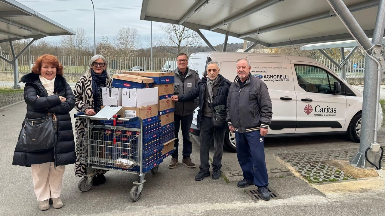 La Caritas di Poggibonsi ha ricevuto come gradito dono ben 170 chili di pasta dal Lions Club San Gimignano