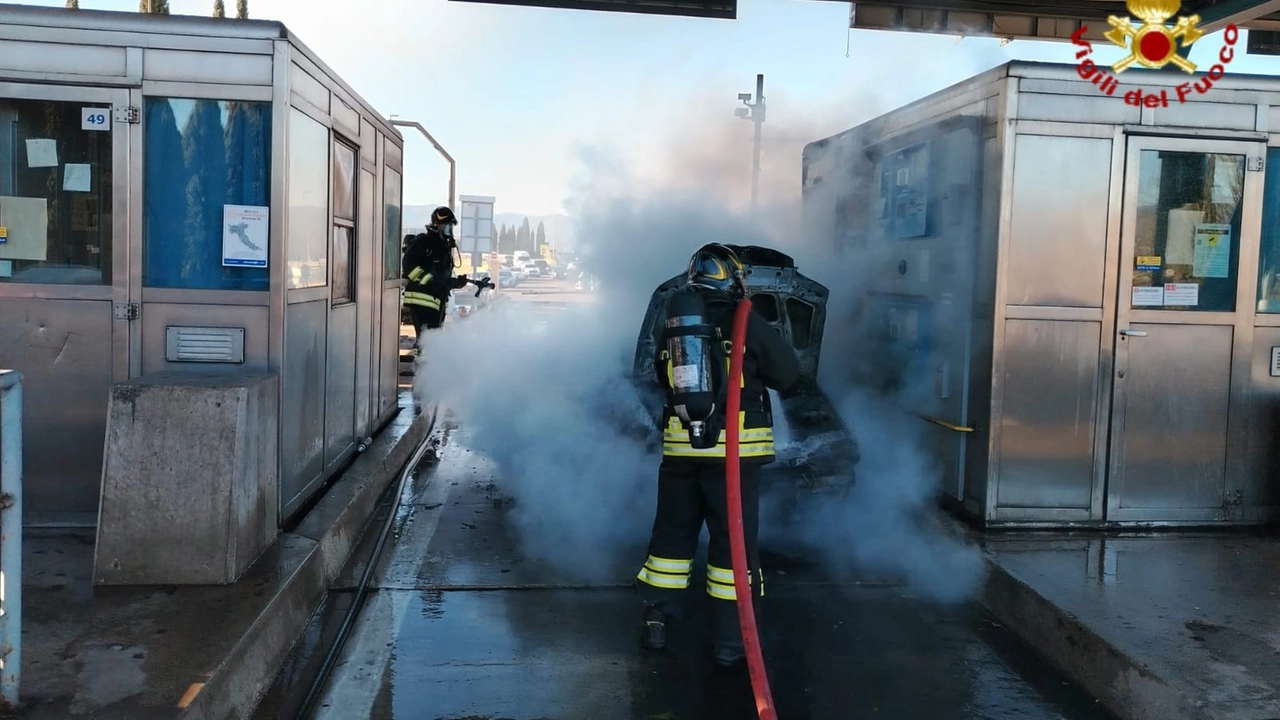 L'incendio al casello