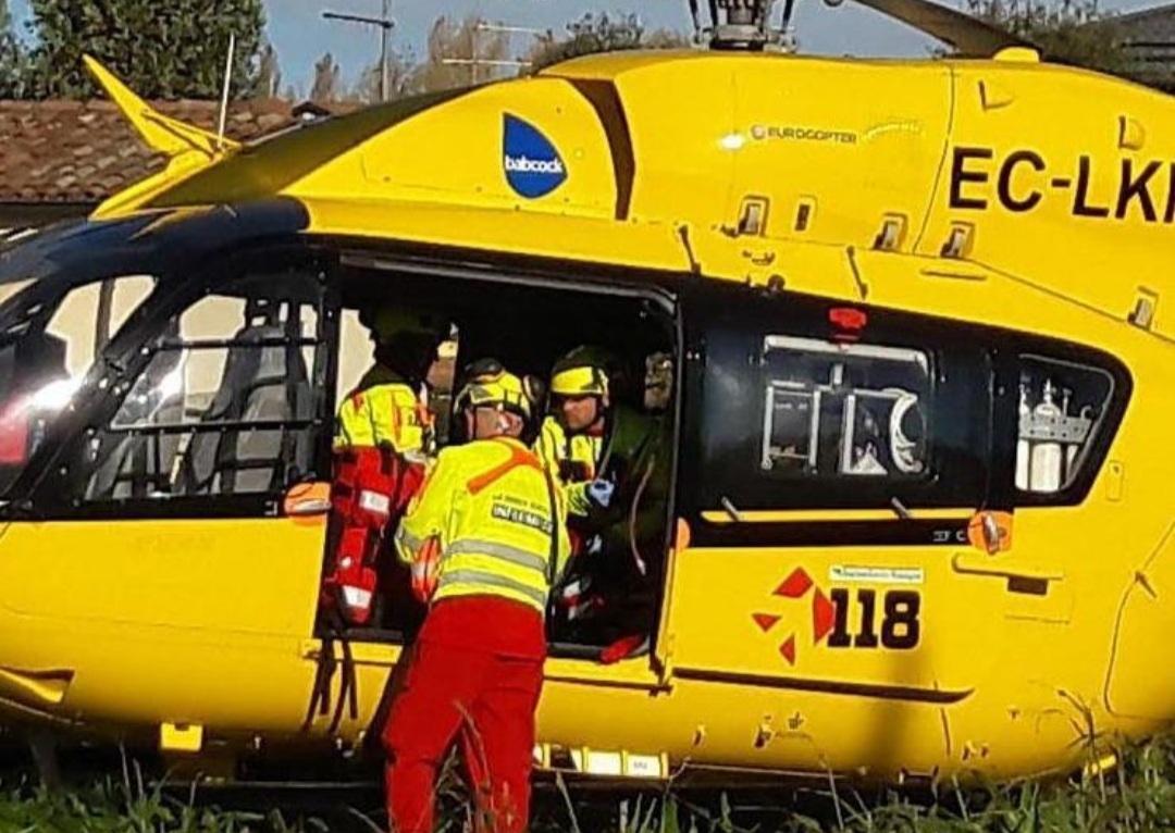 Scontro Auto Moto Grave Enne Arriva Lelisoccorso