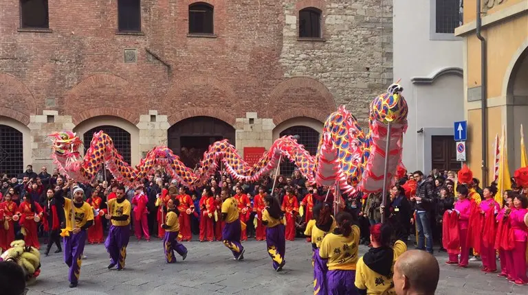 Capodanno cinese, i percorsi delle sfilate del dragone