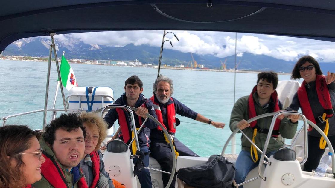 The ‘cure’ on a sailing boat. A team for autism – La Nazione