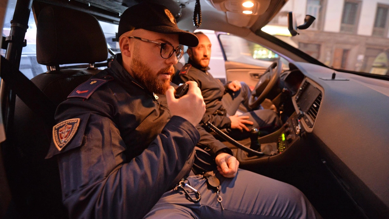 Sono in corso le indagini della Polizia di Stato dopo un grave episodio di vandalismo che ha colpito un popolare...