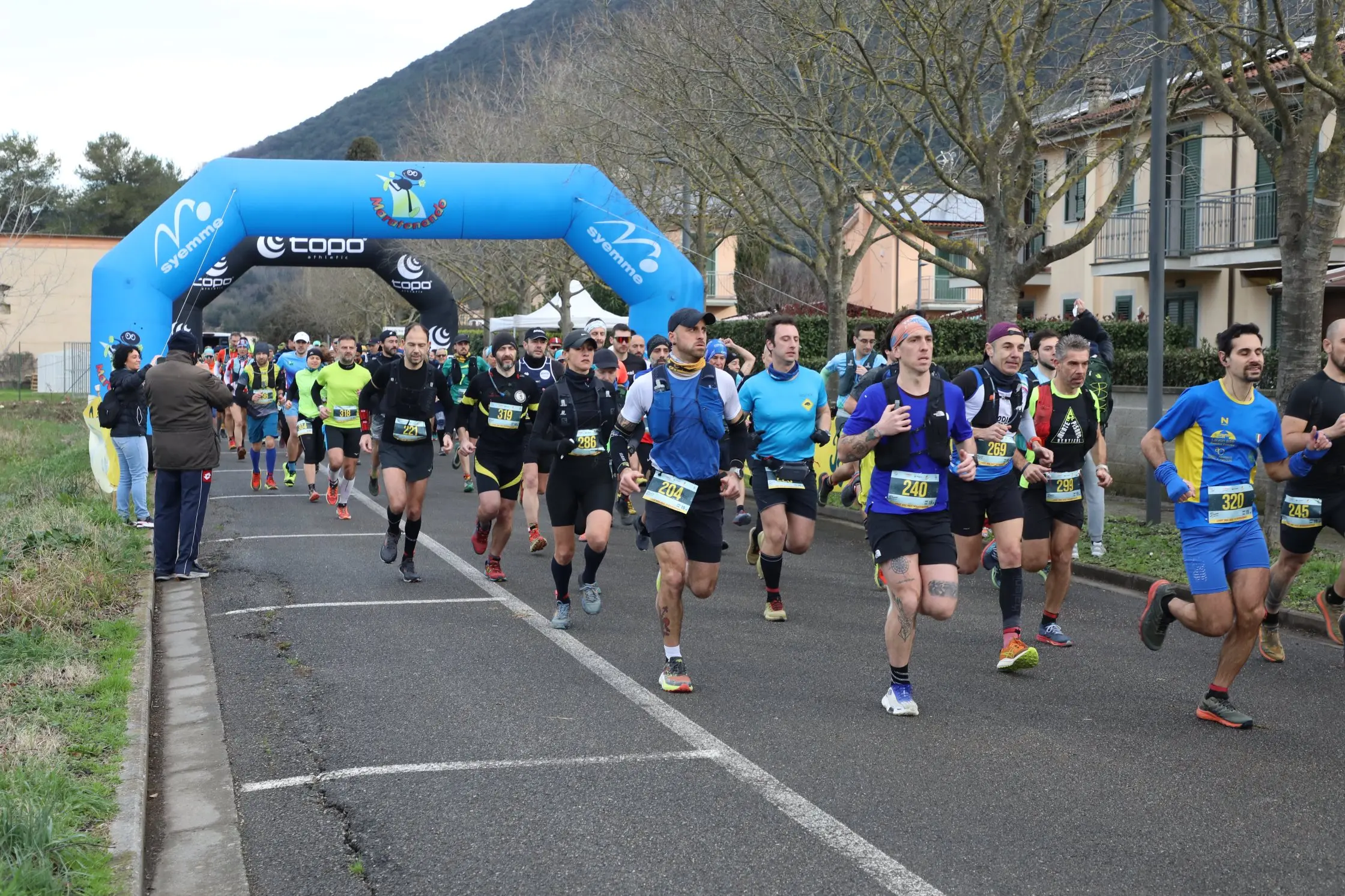 Penna Trail Run: avventura e sfida sui monti pisani. Foto e classifica