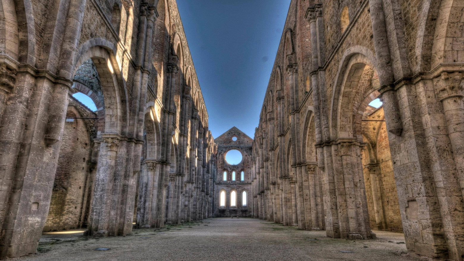 L'abbazia di San Galgano (Foto Facebook)