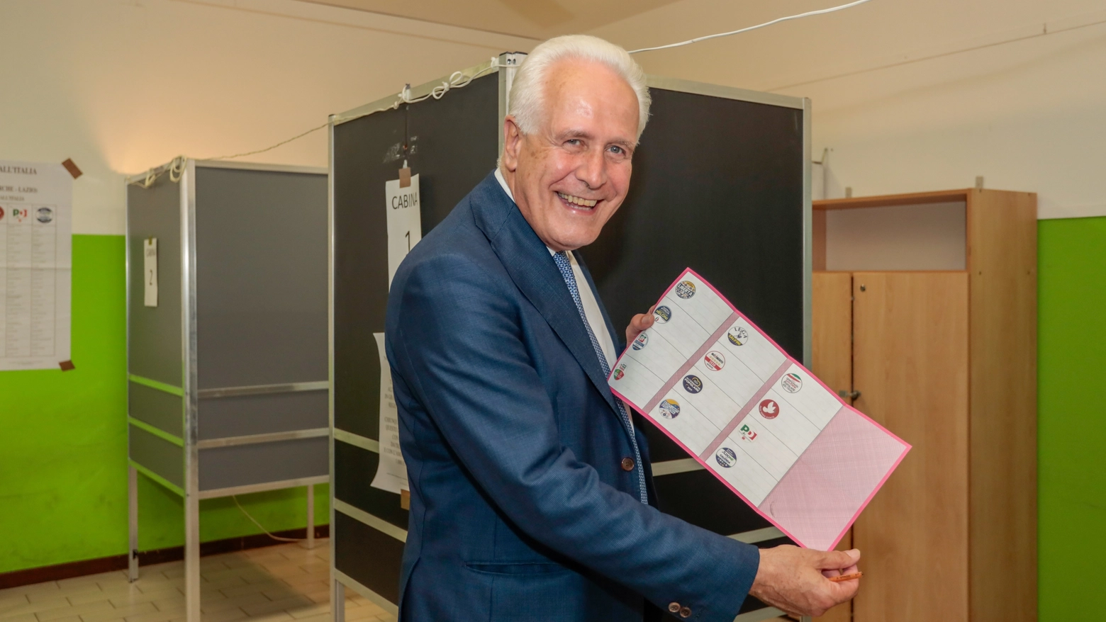 Il voto del presidente della regione Toscana Eugenio Giani (Foto Germogli)