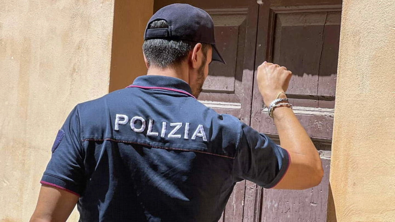 Ieri mattina insieme all’ufficiale giudiziario anche gli agenti di polizia (archivio)