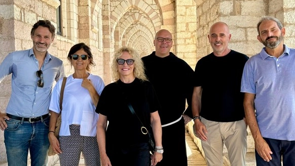 Antonella Clerici giovedì e ieri ha visitato la Basilica, il convento di San Francesco e la chiesa di S.Maria Maggiore-Santuario della Spogliazione dove è sepolto il Beato Carlo