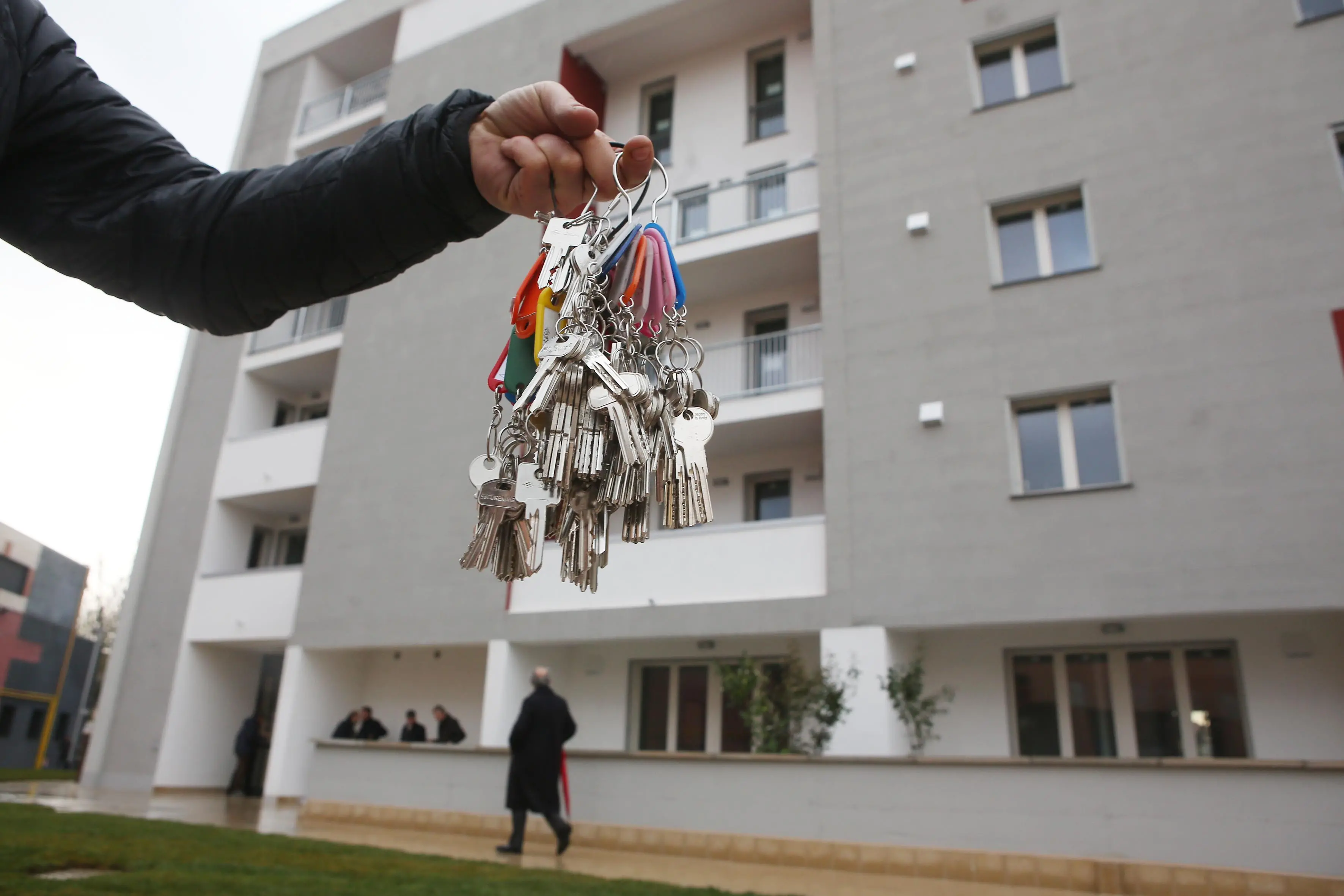 Riflettori sul condominio. Ereditare un appartamento: attenzione a spese e debiti