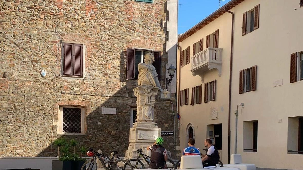 La "Sagra del marrone e Halloween" torna a Scarlino con eventi culturali e gastronomici. Trekking, serate misteriose, laboratori e degustazioni per valorizzare le tradizioni locali.