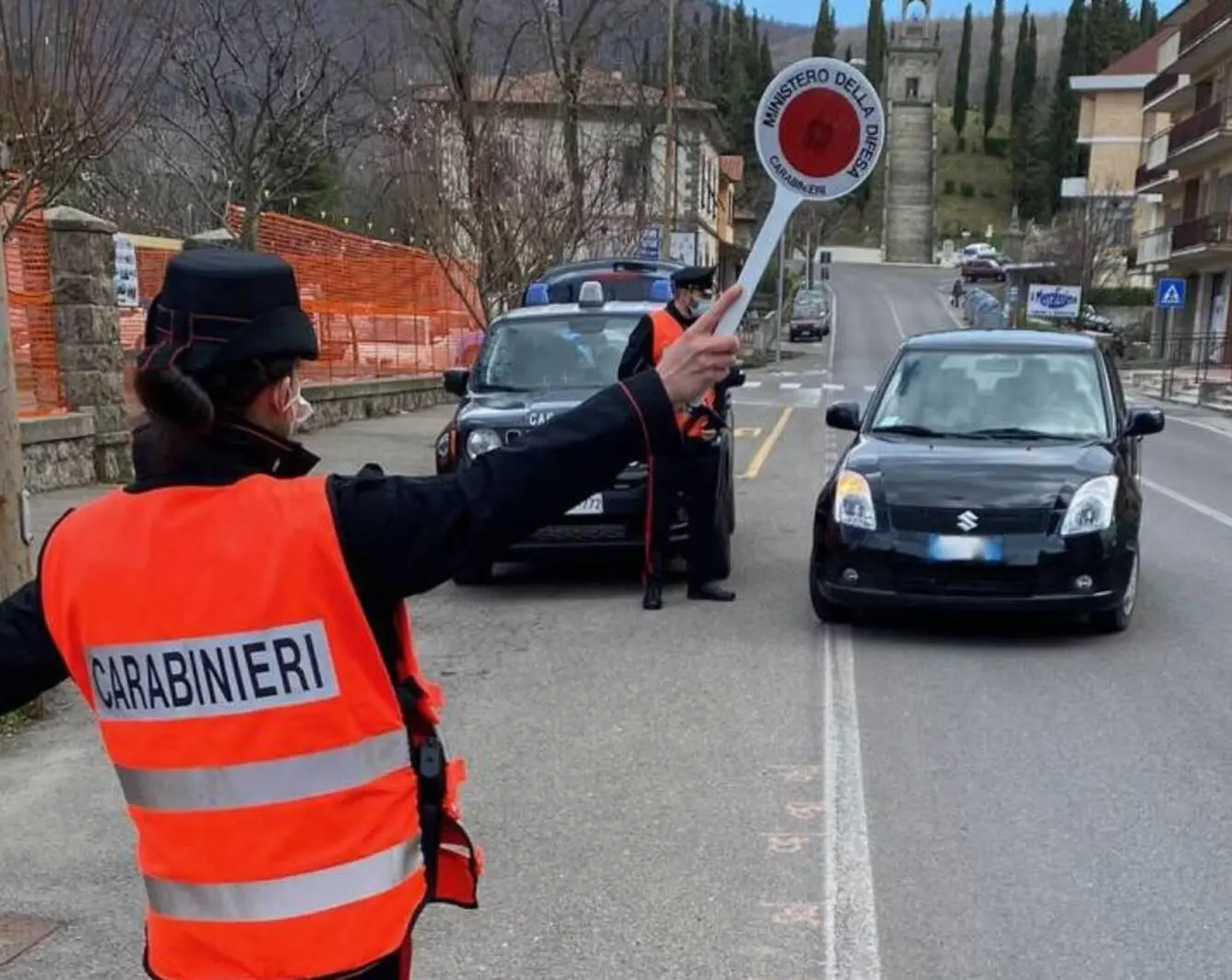 Il tema caldo della sicurezza. Compagnia dei carabinieri. Petizione con oltre 2200 firme