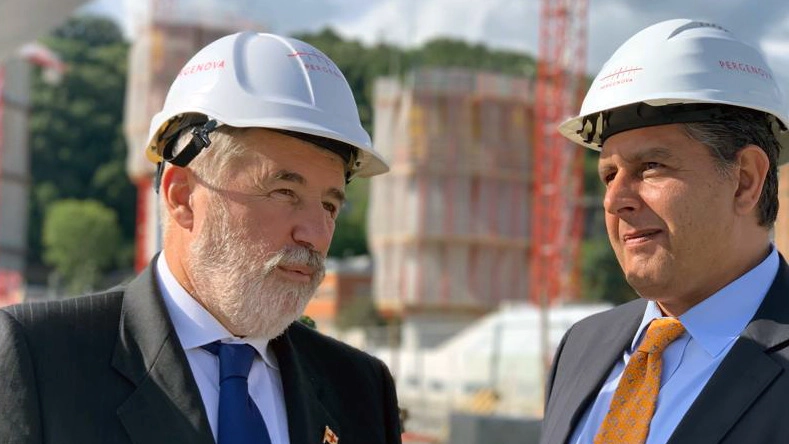 Nella foto d'archivio Marco Bucci, sindaco di Genova, con Giovanni Toti, presidente della Liguria