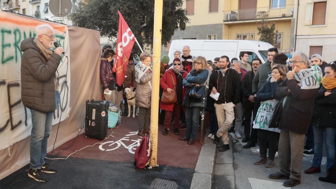 Nel pomeriggio di ieri il corteo con sindacati di base Usb, Cub e Cobas, Medicina democratica e Assemblea 16 febbraio