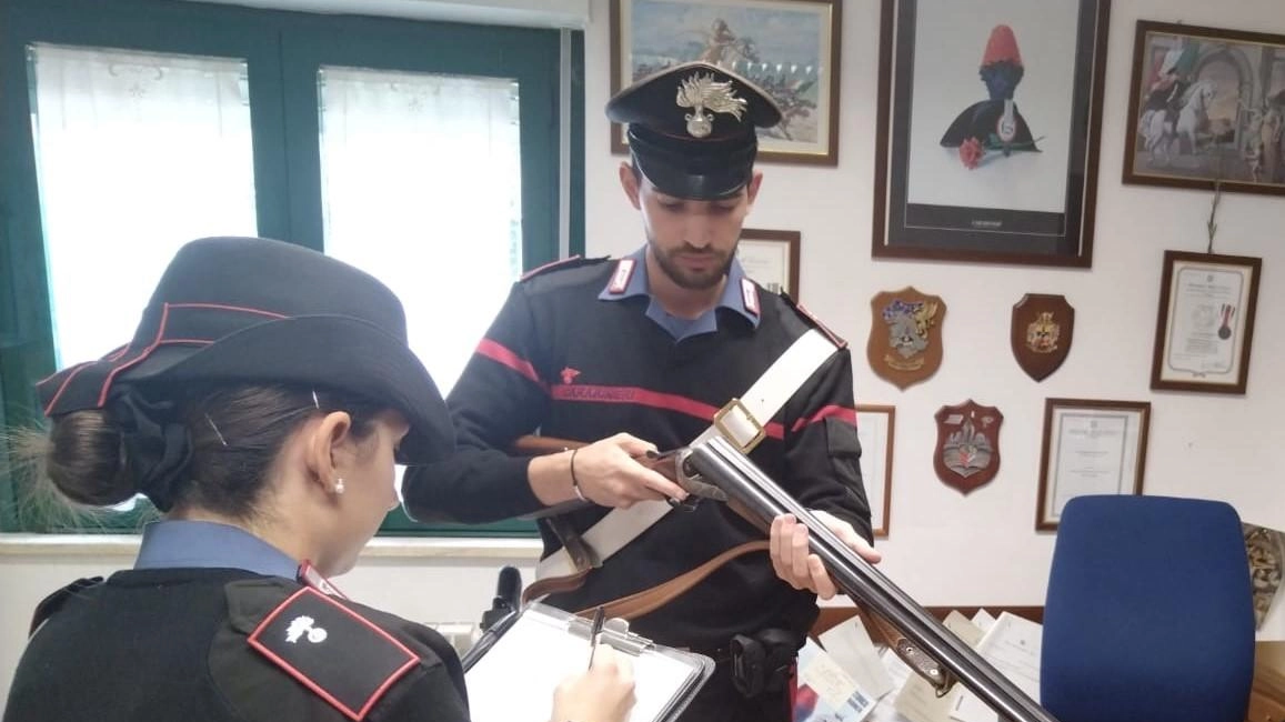 Controlli mirati dei carabinieri di Monteleone di Spoleto sui detentori di armi