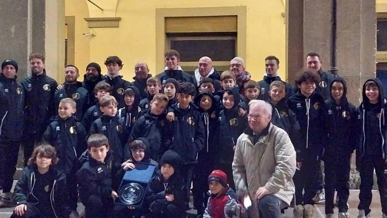 Doppio premio alla società. Ma senza campo da calcio