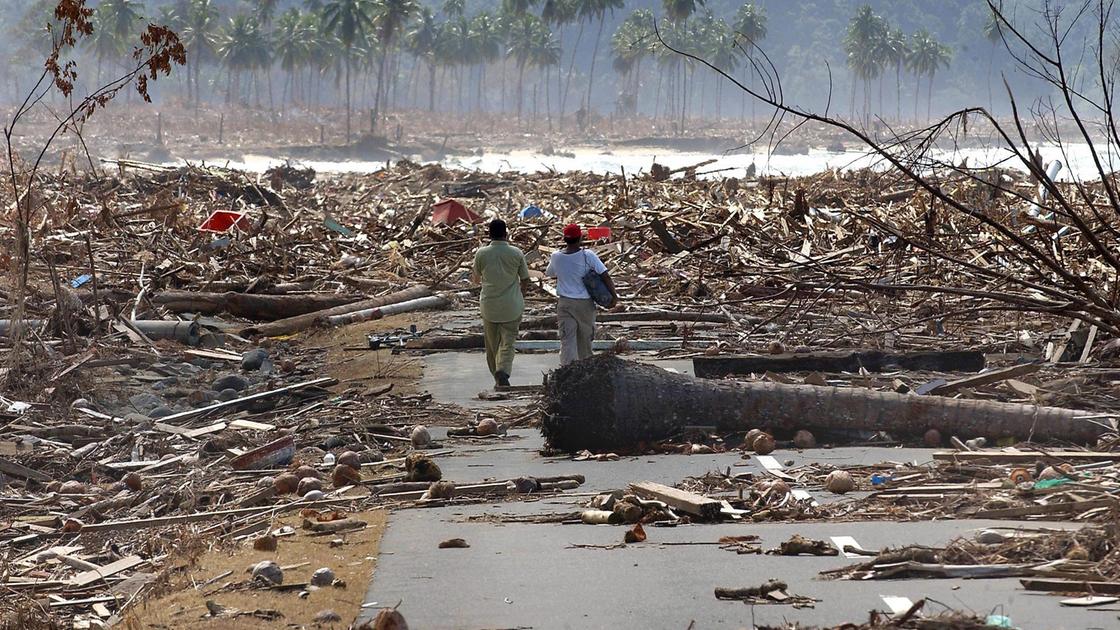 Venti anni fa lo Tsunami di Phuket, la vacanza tragica di due versiliesi: coppia uccisa dalla furia del mare