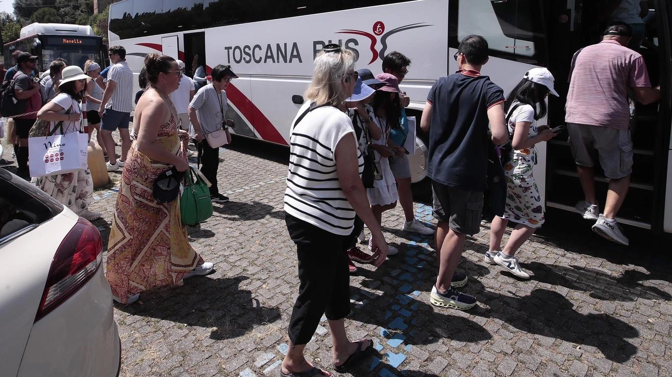 Servizio di navette per bus turistici: "Inevitabile rimodulare il sistema"