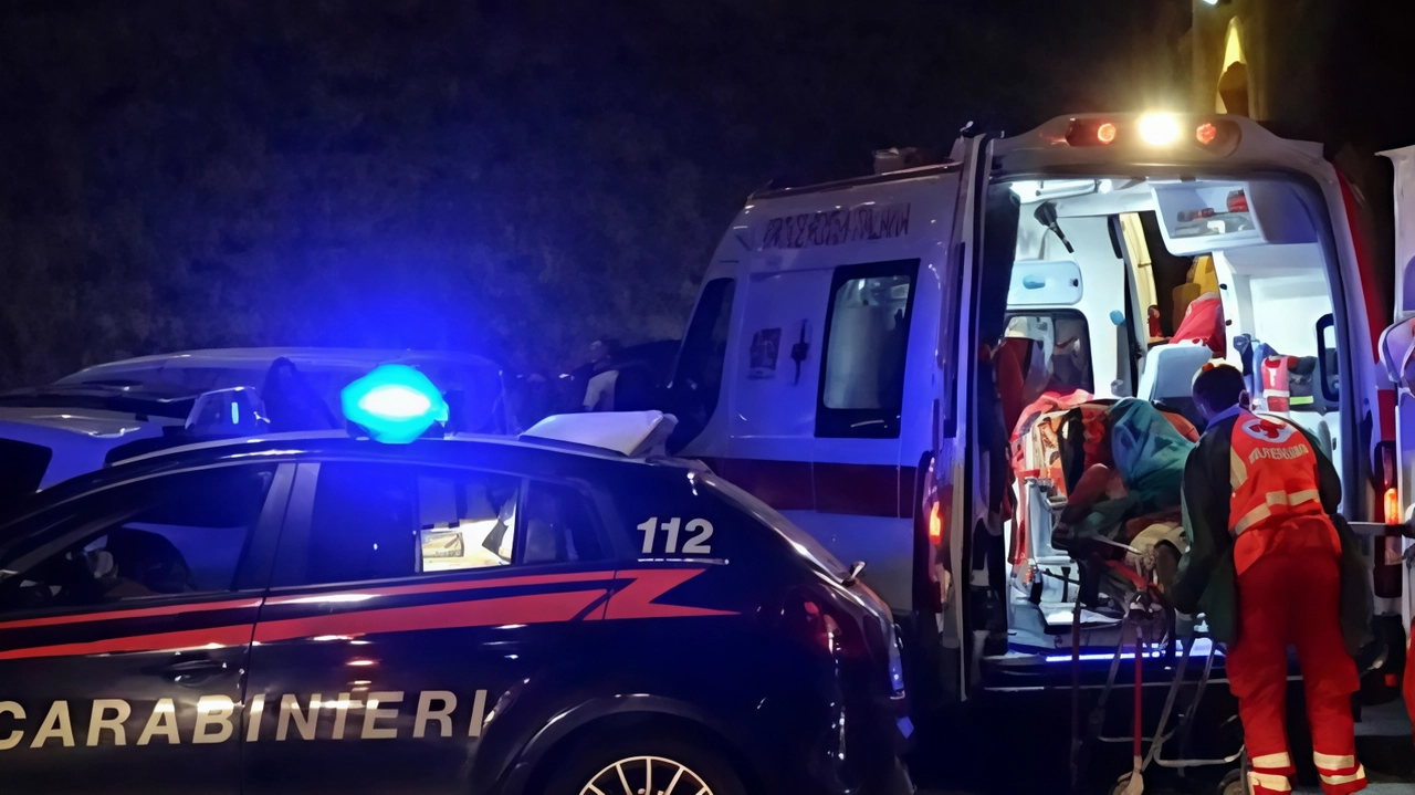 Notte movimentata in Valtiberina, quella fra lunedì e ieri, conclusa con l’arresto di quattro giovani stranieri intorno alla trentina e tutti senza fissa dimora