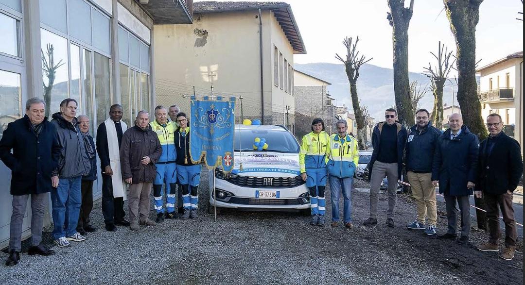 Un nuovo mezzo donato alla Misericordia di Bibbiena dalla Eventi Sociali