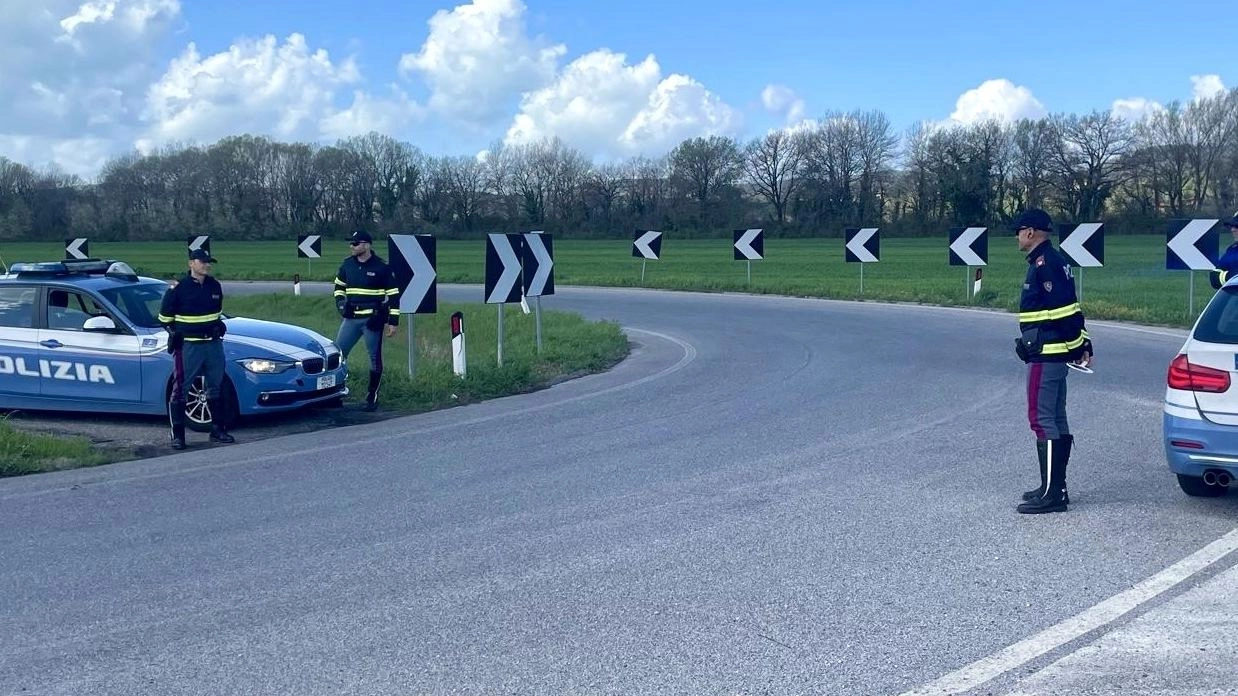 I servizi di controllo predisposti dalla Polizia di Stato di Perugia per prevenire le condotte imprudenti lungo le principali arterie stradali della provincia