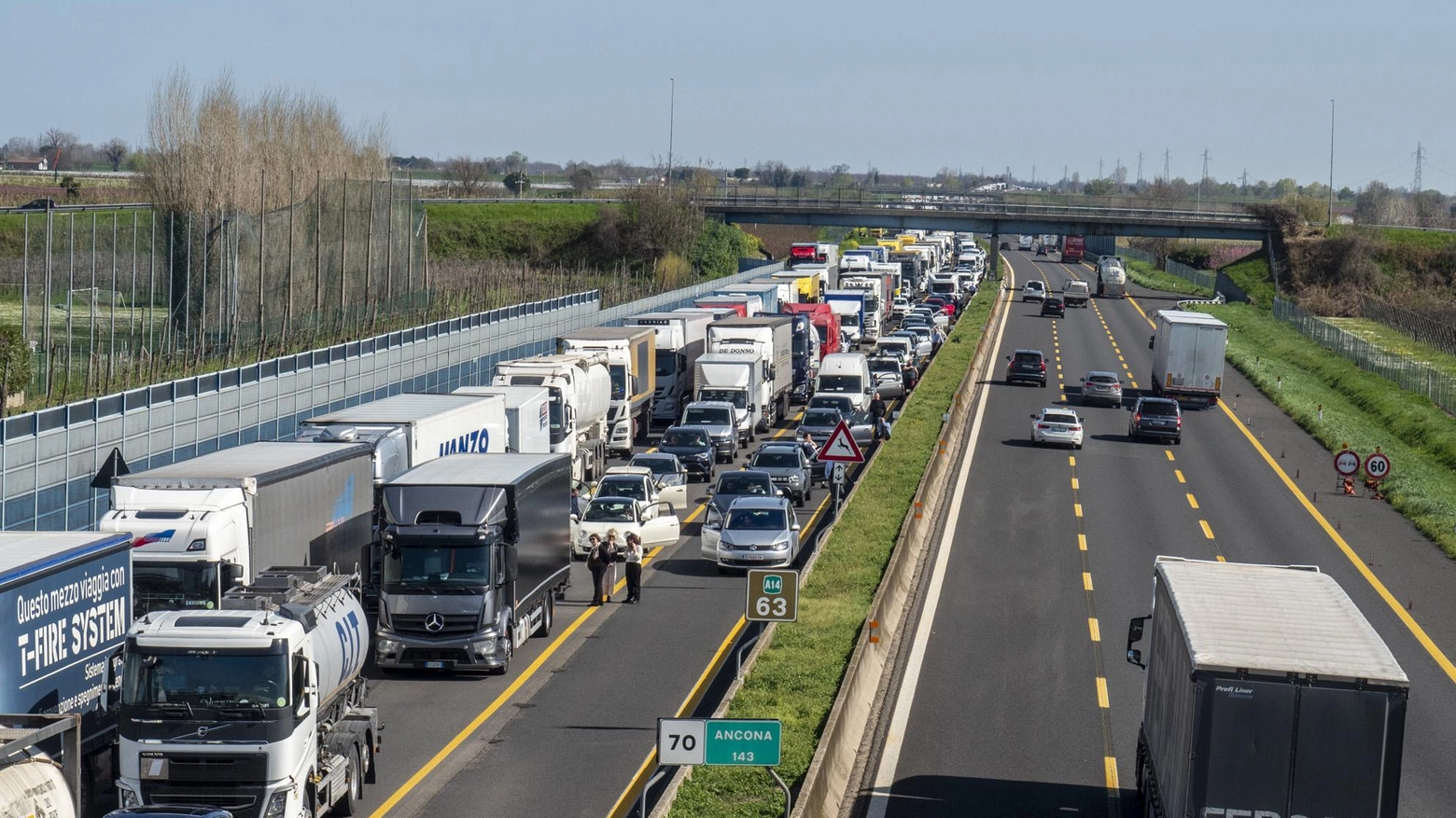 Sovrappassi autostradali e Tosap: "L’azienda dovrà pagare il Comune"