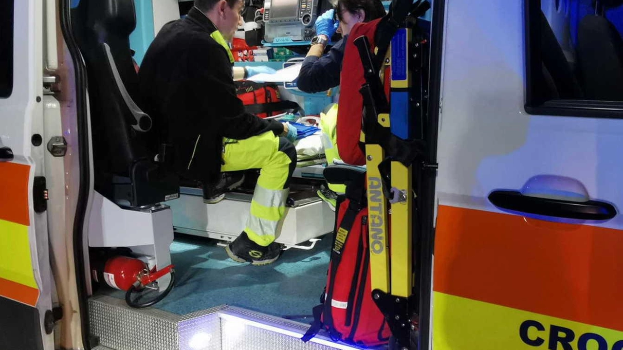 I due fratelli sono stati soccorsi da un’ambulanza e portati in ospedale