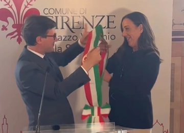 Firenze, Sara Funaro si insedia: “Uno dei momenti più intensi della mia vita”. La commozione di Nardella