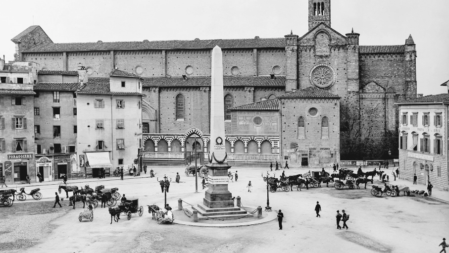 Piazza dell'Unità Italiana, Firenze, 1900-1910 (Archivio Alinari, Firenze)