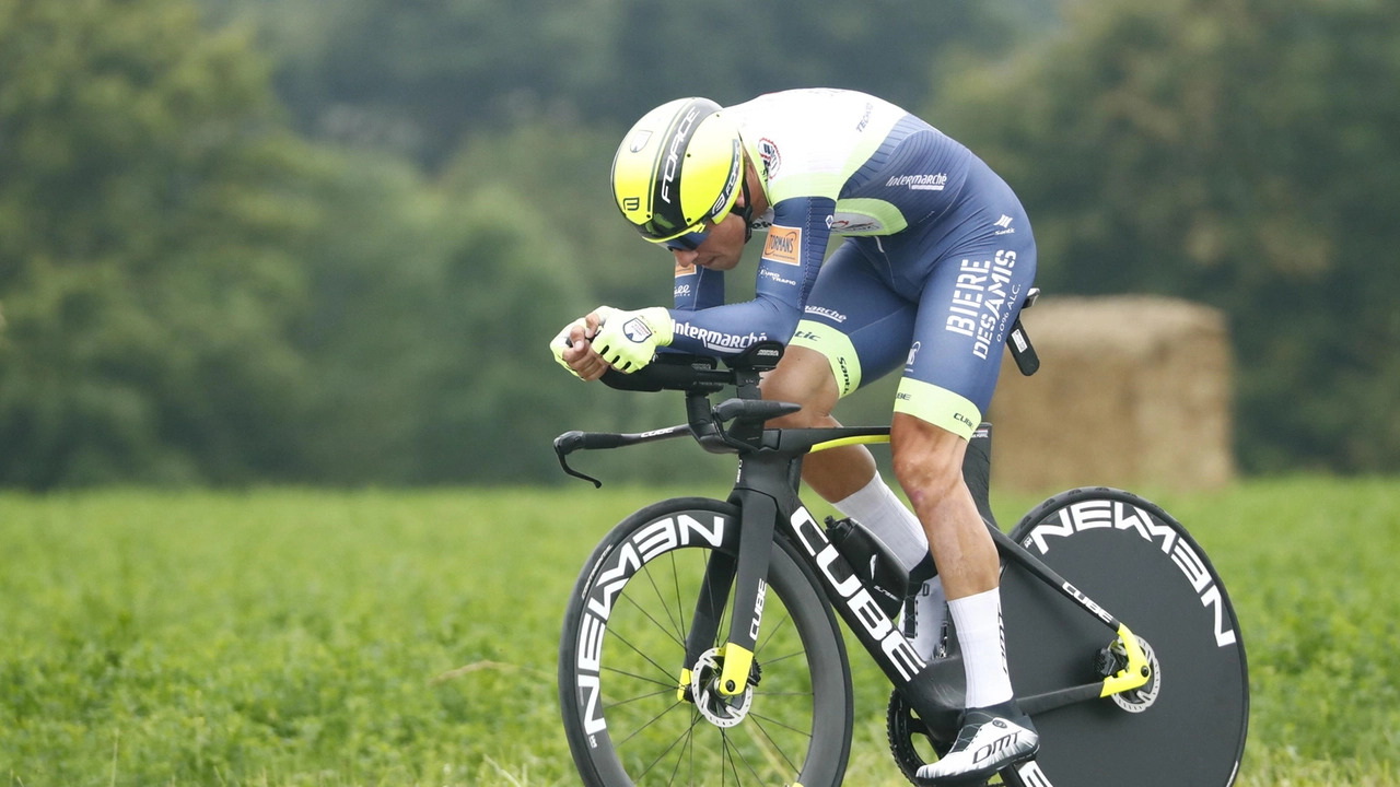 Ciclismo, Van Poppel nella storia per il primo cartellino giallo