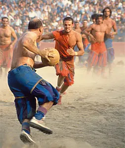 Calcio storico, via al bando per un nuovo sistema di spalti