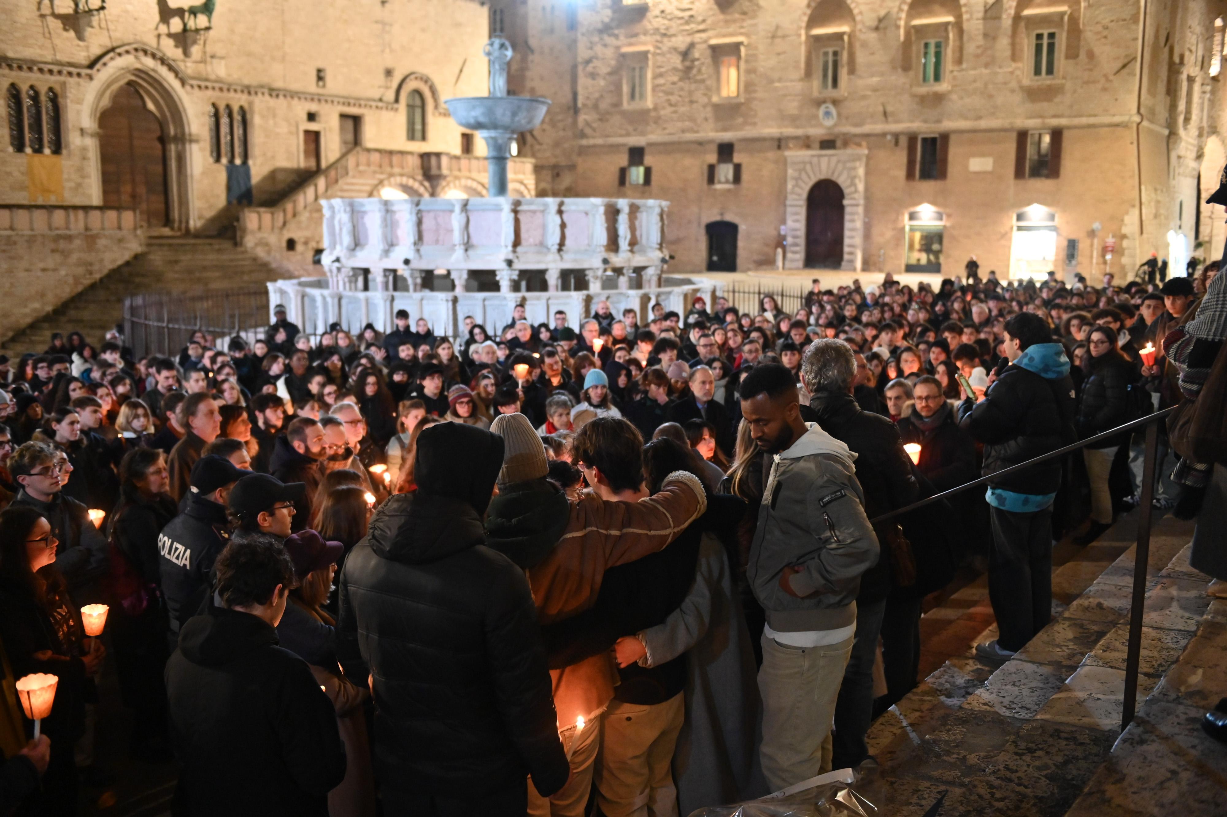 La fiaccolata a Perugia per Andrea Prospero, 30 gennaio 2025 (Foto Crocchioni)