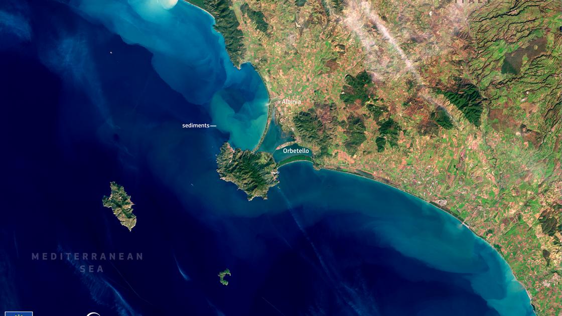 L’immagine dell’alluvione vista dal satellite. Elba, firmato lo stato di emergenza regionale