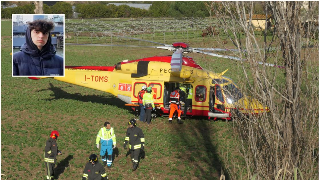 Federico non ce l’ha fatta, muore a 22 anni dopo essere stato travolto da un’auto sul cavalcavia