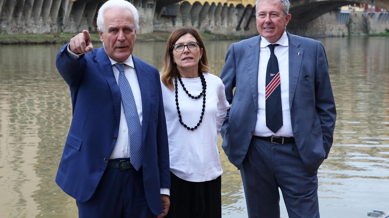 Il governatore Eugenio Giani, l’assessora Paola Galgani e il presidente Michele Nannelli