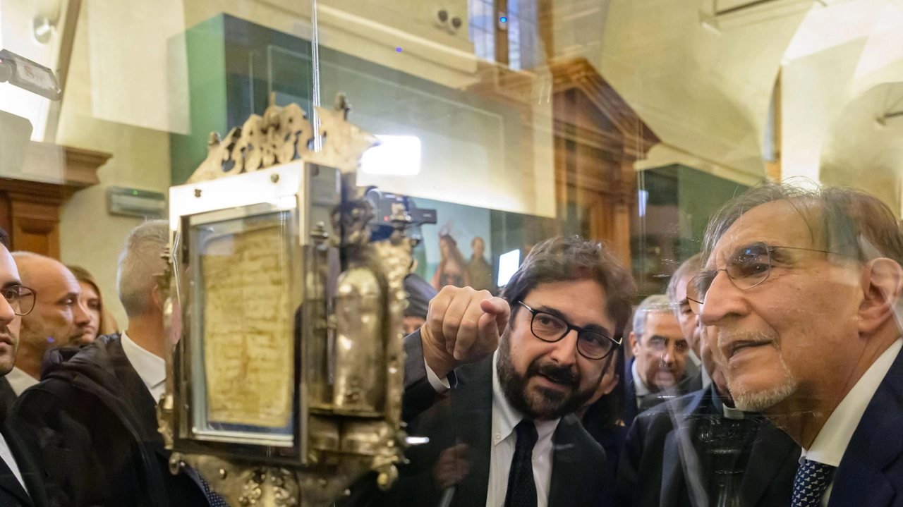 Uno dei preziosi reliquiari esposti alla Biblioteca del Senato