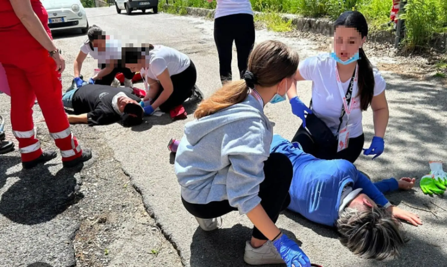 Ciclo di lezioni di primo soccorso per gli alunni di elementari e medie a Sarzana