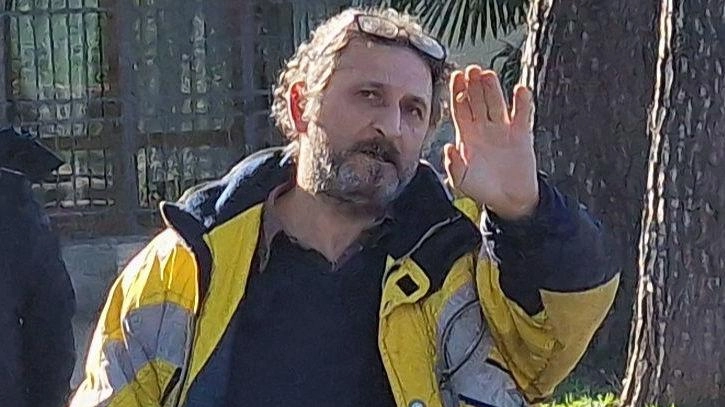 Daniele Maiorino, 58 anni, è accusato di aver ucciso Alessio Cini a sprangate e di aver dato fuoco al corpo. A incastrarlo, per la procura, la confessione carpita dalle intercettazioni e i video delle telecamere.