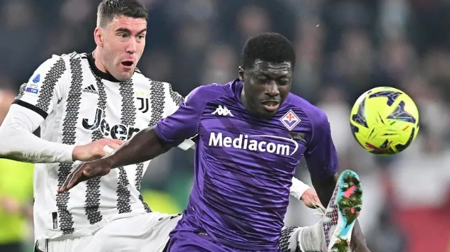 Juventus Fiorentina, la sfida: sorpresa Pongracic. Maxi raduno dei supporter: i tifosi spingono i viola