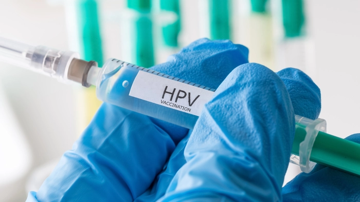 Vaccino anti-HPV (foto Ansa)