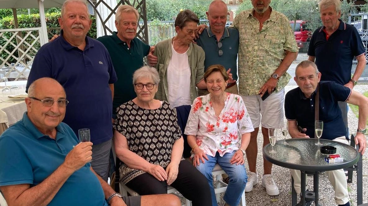 Dopo 53 anni i ricordi nella reunion dei vecchi compagni