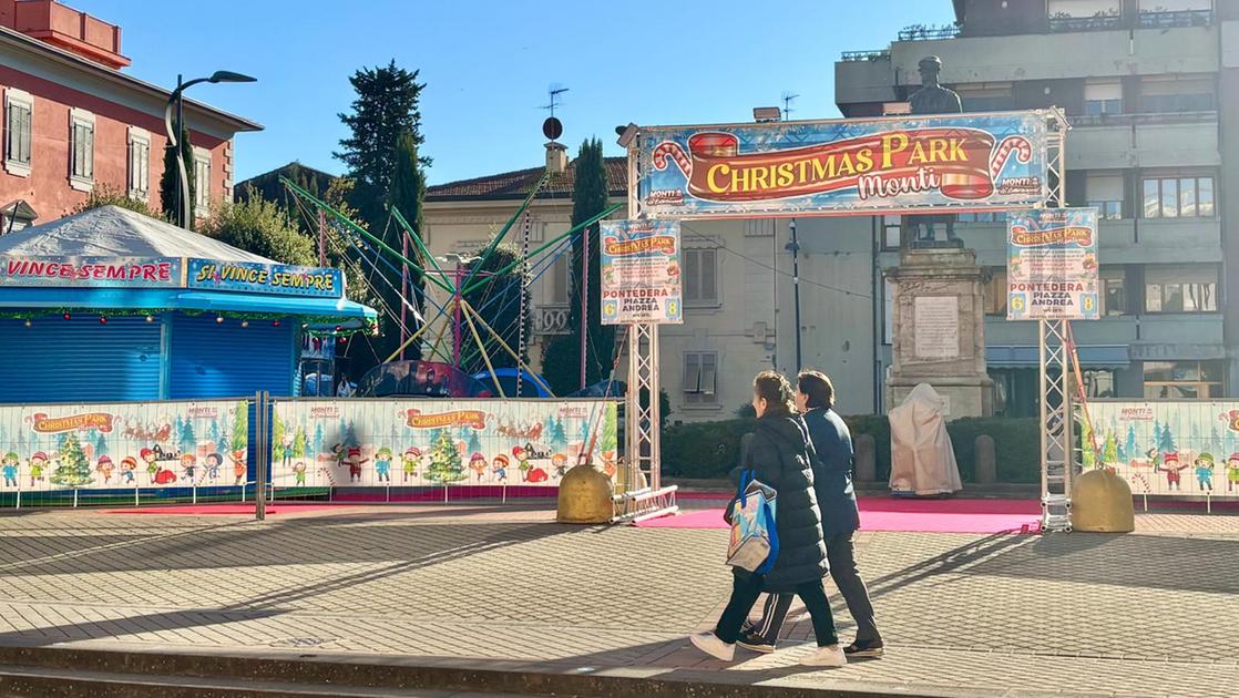 Pontedera, eccolo qua il Natale. Scatta il Christmas Park e apre il mercatino