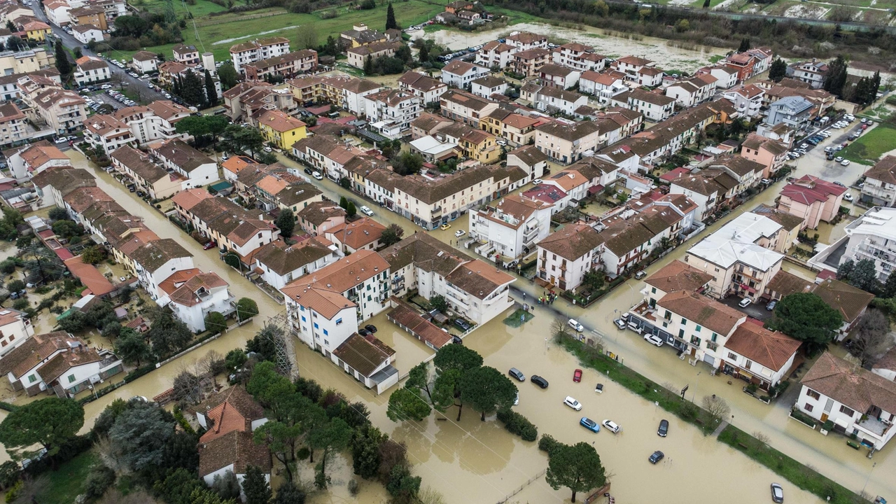 Lo scolmatore ha deviato l’acqua. Così Firenze e Pisa hanno respirato. .