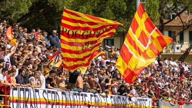 Si concentrano i giallorossi sulla gara con il Grosseto, in programma domenica allo stadio Stefano Lotti con inizio alle 14,30....