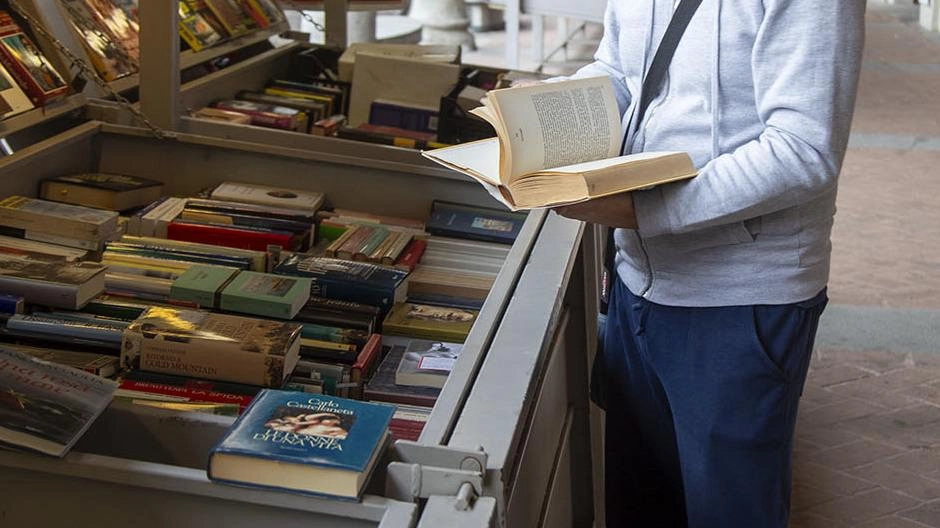 Gli studenti dell’Isis Enrico Fermi di Bibbiena realizzano lo spot ufficiale del Festival del Libro 2025. Gli organizzatori hanno infatti...