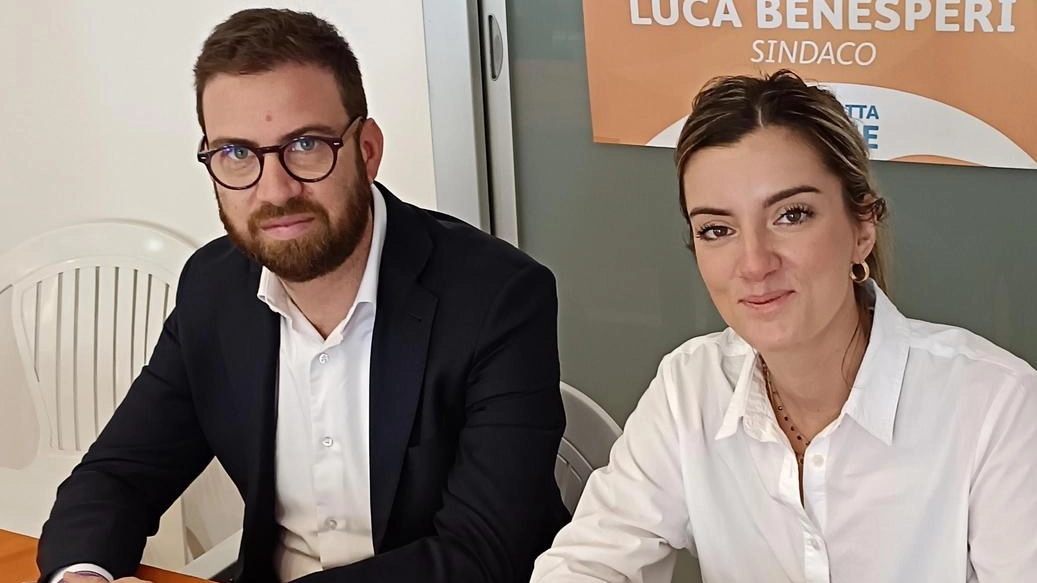 La coalizione di maggioranza ad Agliana presenta le principali modifiche al bilancio, con focus su servizi per cittadini, manutenzione fognatura e edilizia scolastica. Opposizione contraria.