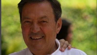 Mauro Fioravanti, 74 anni, di Castelfiorentino, stava trascorrendo le vacanze con la famiglia quando si è sentito male