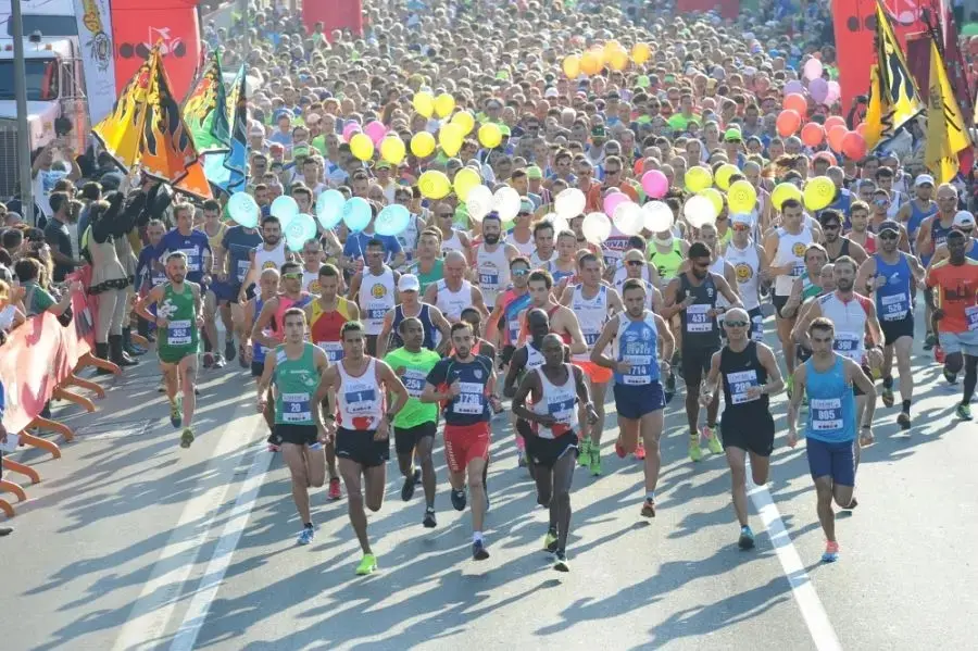 La Pisa Half Marathon invade la città: tutte le modifiche al traffico