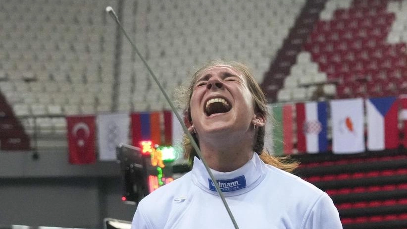 FOLIGNO Ludovica Costantini (foto dalla pagina Fb della Federazione) del Club Scherma Foligno è vicecampionessa europea cadetti di Spada. Grane...