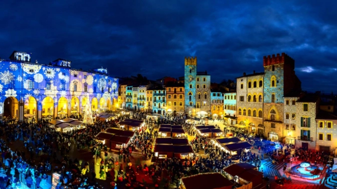 Arezzo si prepara alla grande festa natalizia lunga quasi due mesi